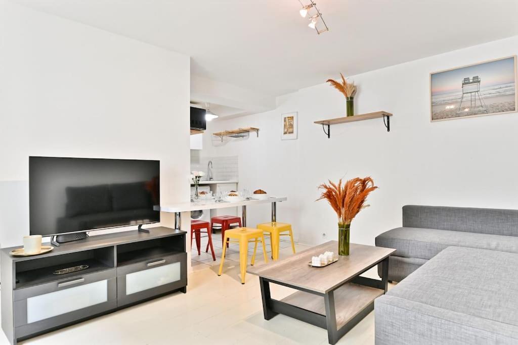 Appartement Proche Canal Saint Martin ปารีส ภายนอก รูปภาพ