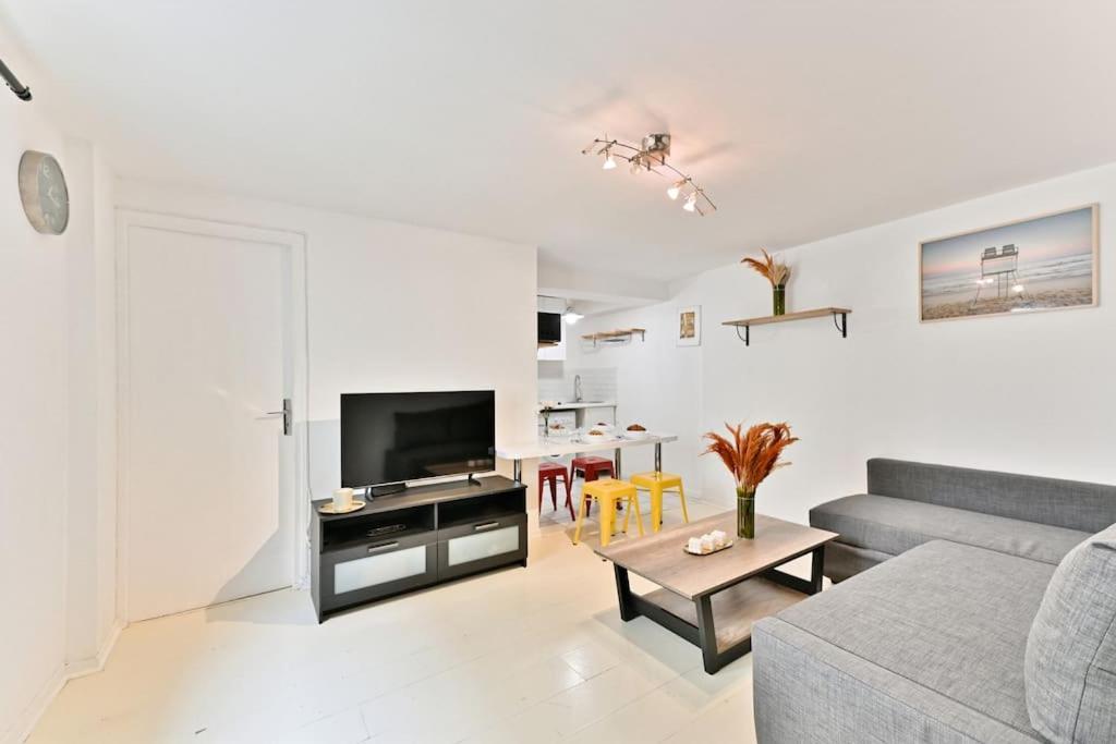 Appartement Proche Canal Saint Martin ปารีส ภายนอก รูปภาพ