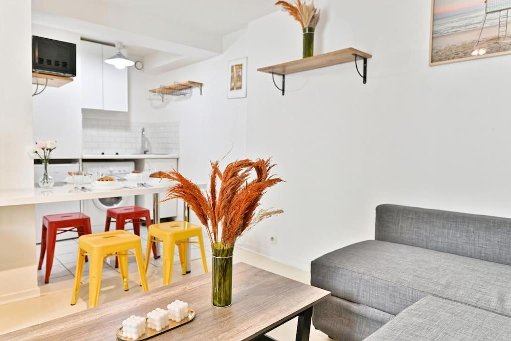 Appartement Proche Canal Saint Martin ปารีส ภายนอก รูปภาพ