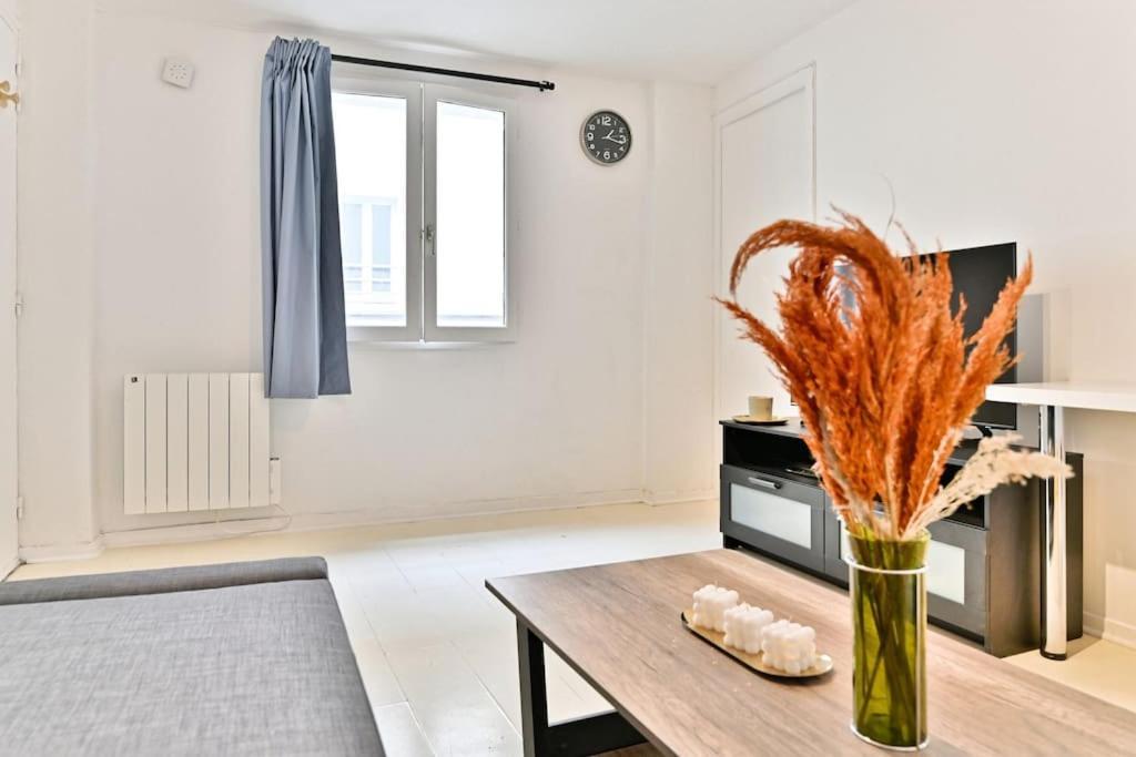 Appartement Proche Canal Saint Martin ปารีส ภายนอก รูปภาพ