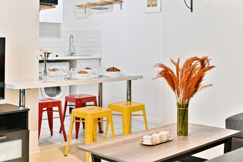 Appartement Proche Canal Saint Martin ปารีส ภายนอก รูปภาพ
